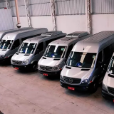 empresa de aluguel de van motorista próximo a mim Parada de Lucas