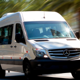 empresa de van com motorista para excursão próximo a mim Araruama
