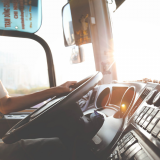 onde tem empresa de ônibus double deck para fretamento Engenheiro Leal
